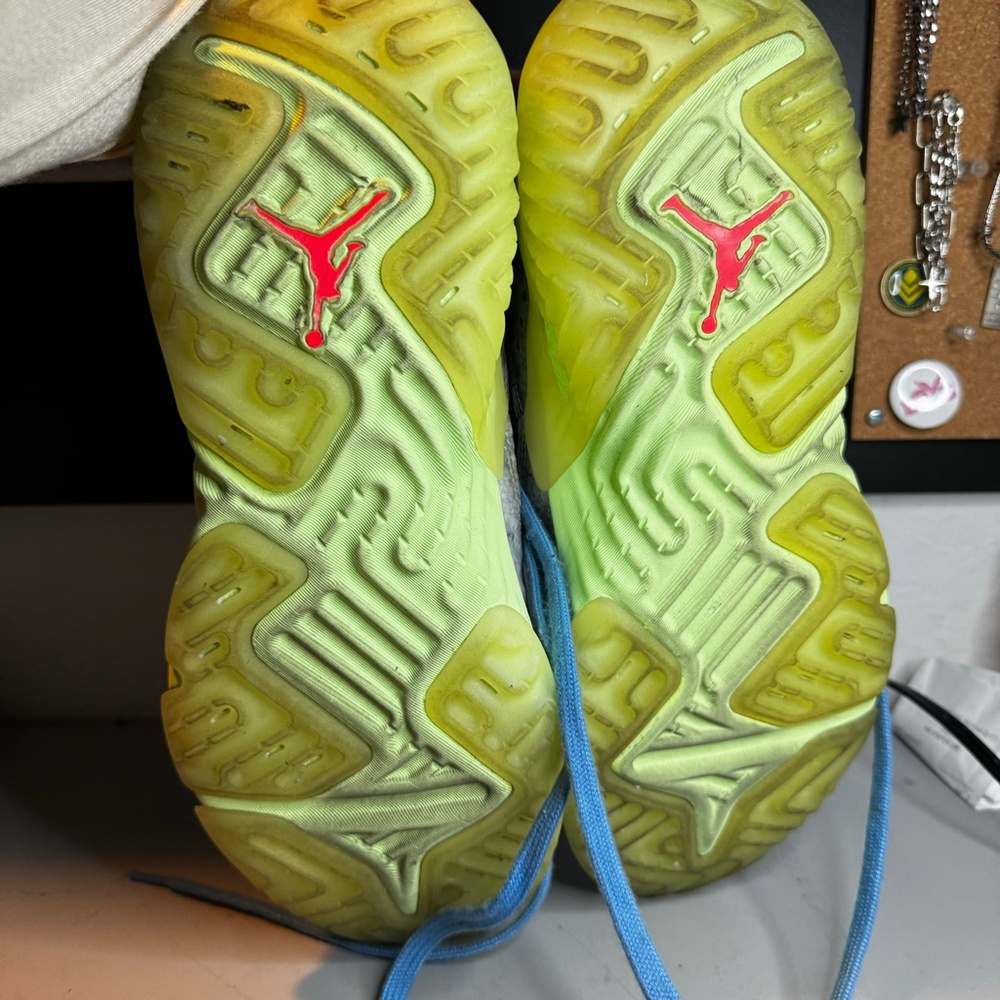 Nike - Picture 5 of 6